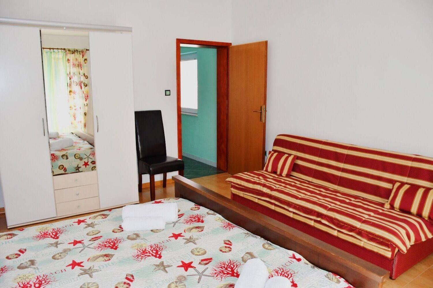 Apartments Darko - 30 M From Beach Сукошан Экстерьер фото